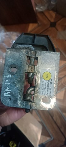 Навішування і упор капота 5JA823186A VAG