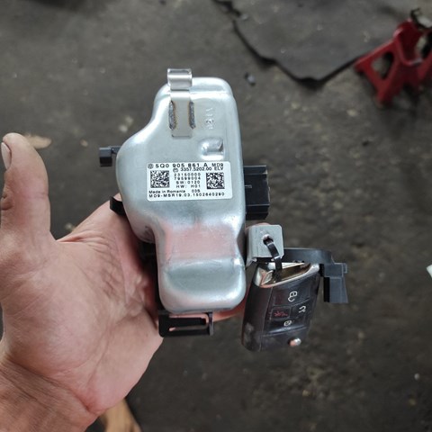 Електронний модуль рульової колонки 5Q0905861A VAG