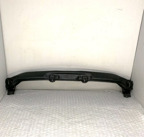 Швелер переднього бампера Міцубісі Л200 4