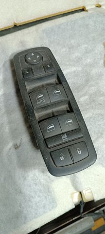Кнопковий блок керування склопідіймачами передній лівий 68271206AA CHRYSLER