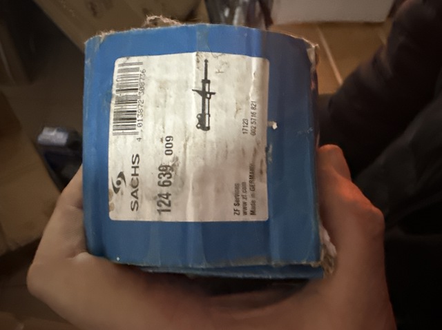 Амортизатор передньої підвіски 124639 SACHS