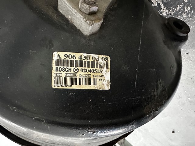 Підсилювач (гідровакуумний) A9064300308 MERCEDES