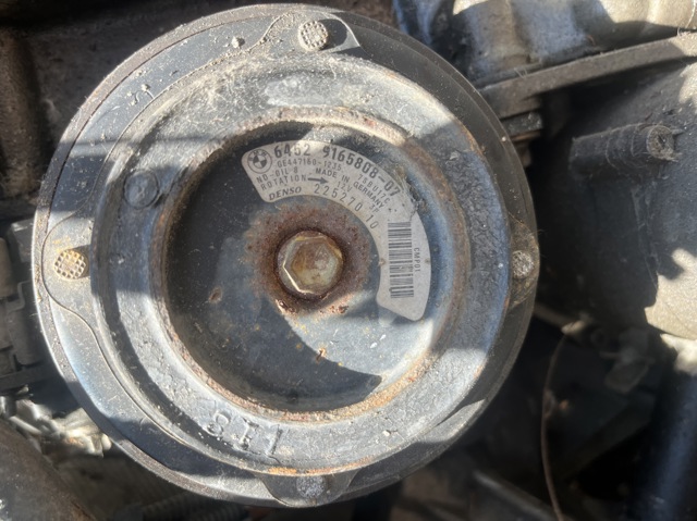 Компресор холодоагенту 64529165808 BMW