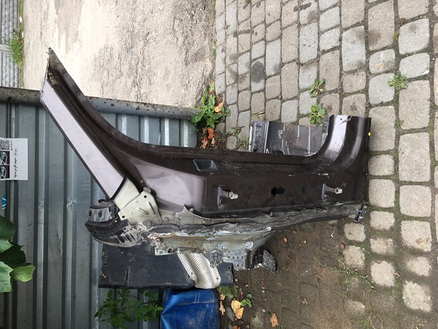 Отвір передніх лівих дверей 4M0809839 VAG