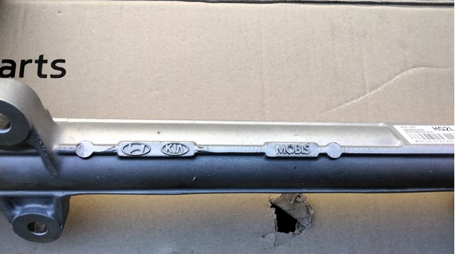 Рейковий рульовий механізм 565003V400 HYUNDAI