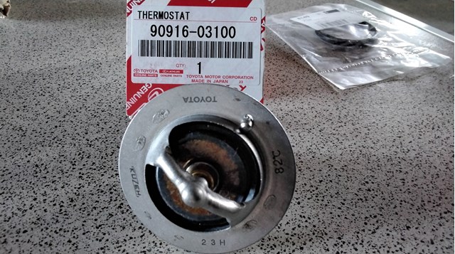 Термостат в зборі 9091603100 TOYOTA