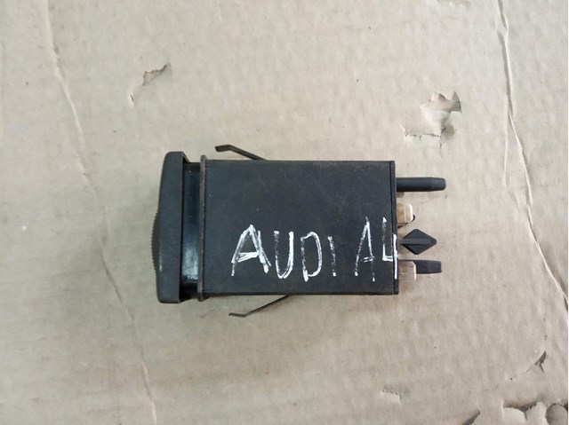 Кнопка обогрева заднего стекла audi a4 (b5) 4d0941503