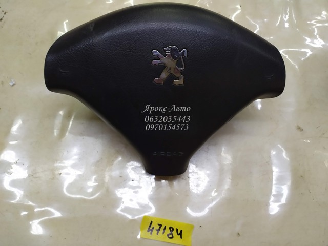 Подушка безопасности в руль airbag peugeot 307 2001-2005  000047184 96345028ZR