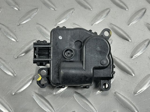Мотор заслінки печі DG9Z19E616B FORD