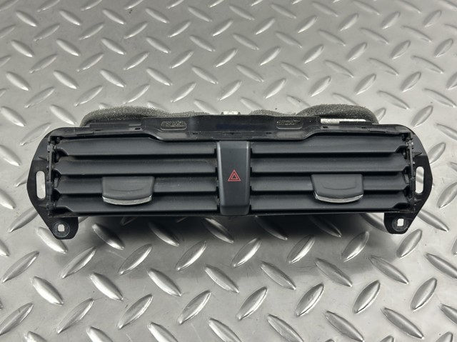 Решітка повітроводу DS7Z19893CE FORD