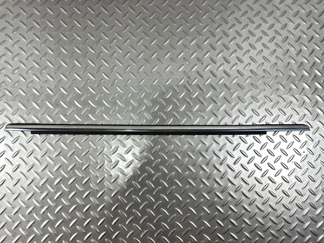 Накладка задніх дверей DS7Z5425861A FORD