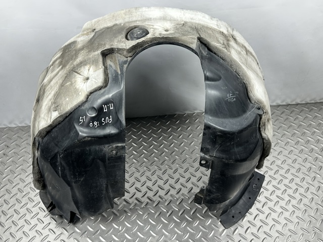 Підкрилок передній правий HS7Z16102E FORD
