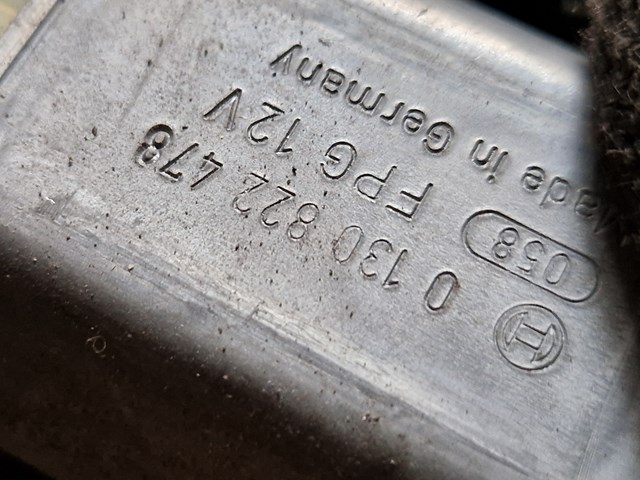 Мотор склопідйомника дверей передніх, правих 0130822478 RENAULT
