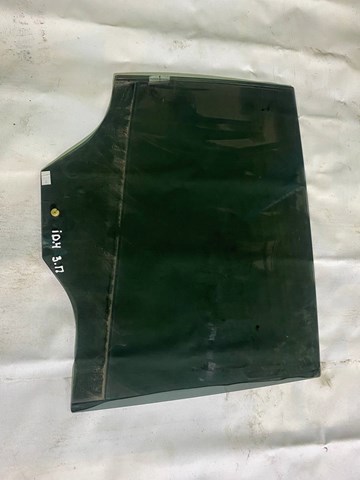 Скло заднє праве 11A845026A VAG