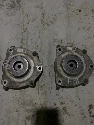Подушка амортизатора переднього 1EA412331B VAG