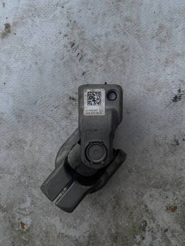 Рульовий кардан нижній 1EB419755B VAG