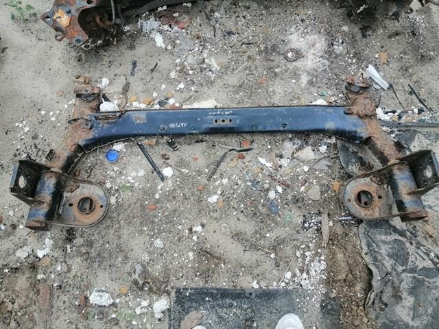 Балка задньої підвіски поперечна 7701477429 RENAULT