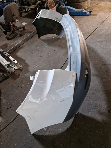 Кожух бампера заднього 850B20004R RENAULT
