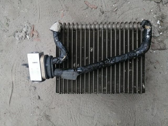 Охолоджувач повітря 96327397 GM