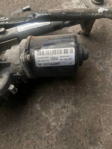 Мотор стеклоочищувача 96893302 GM