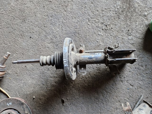 Амортизатори передні AGR145MT MAGNUM TECHNOLOGY
