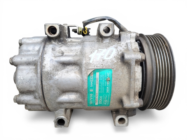 Насос кондиціонера 1529740 FORD