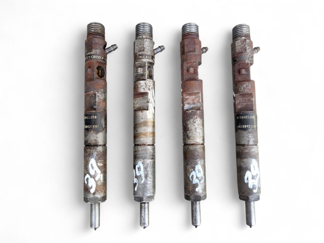 Форсунка вприску палива Suzuki Jimny