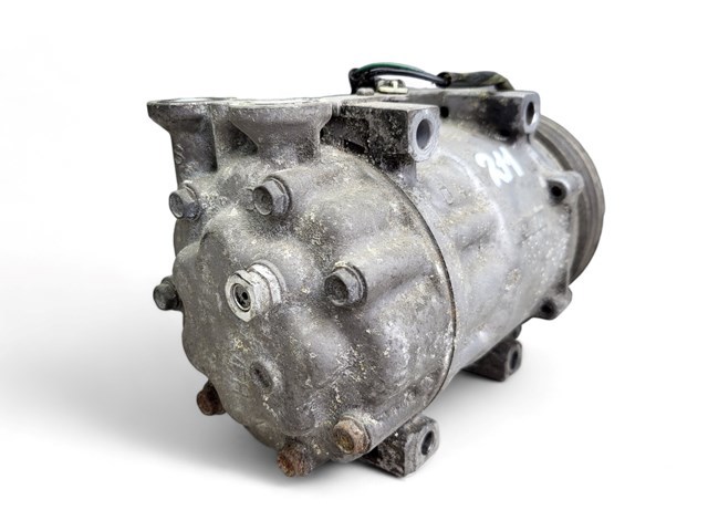 Насос кондиціонера 1694925 FORD