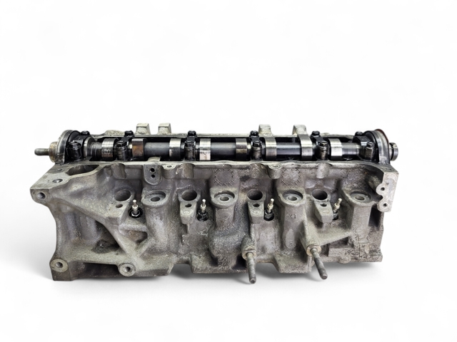 Головка блоку циліндрів 8201362092 RENAULT