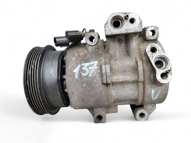 Компресор холодоагенту 977011R200 HYUNDAI