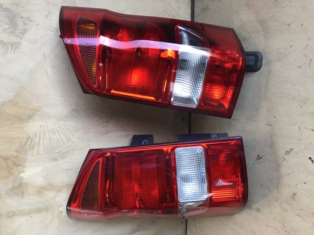 Задня ліва фара A4478200064 MERCEDES