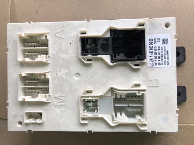 Блок керування сигналами SAM A4479009609 MERCEDES