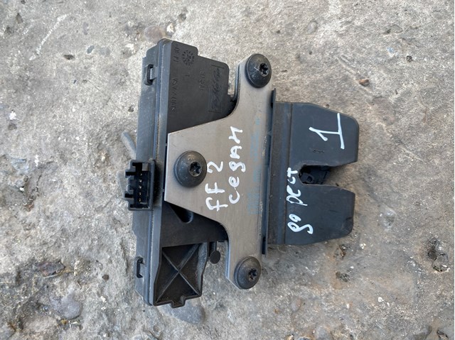 Замок задніх дверей 3M51R442A66 FORD