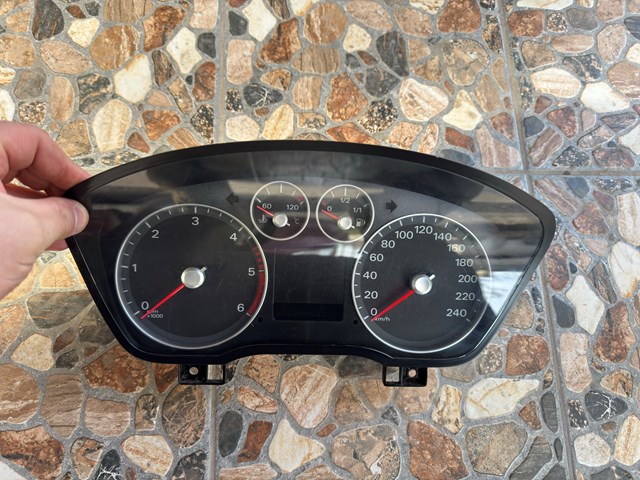 щиток приладу 7M5T10849 FORD