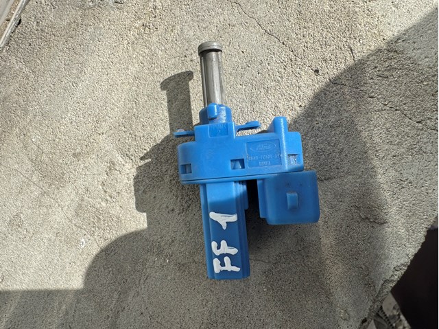 Датчик включення зчеплення 98AB7C534AA FORD