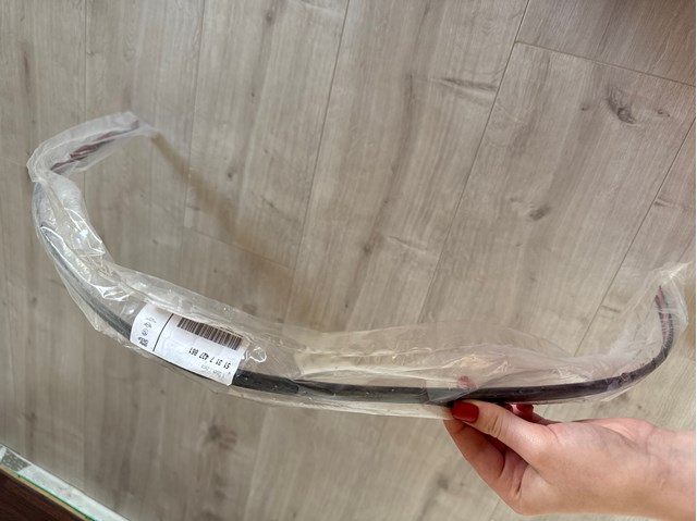 Молдинг лобового скла, верхній 51317427861 BMW