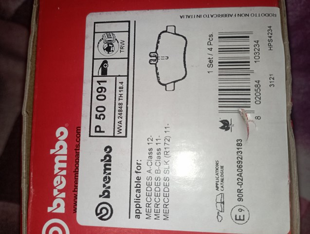 Комплект задніх колодок P50091 BREMBO