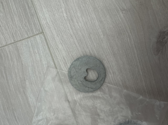 Шайба болта кріплення заднього нижнього важеля, внутрішня WHT000232 VAG