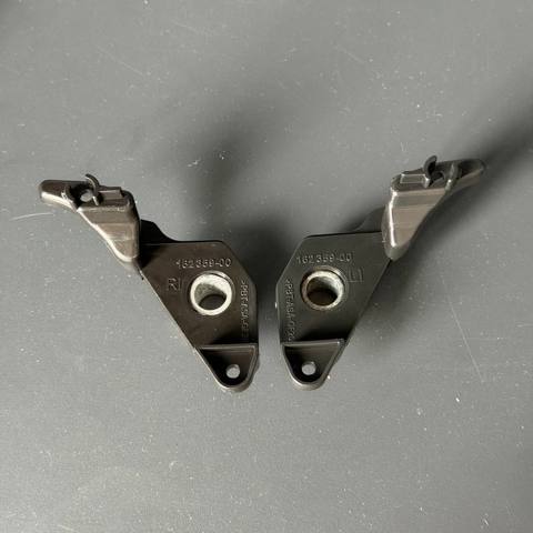 Кронштейн-адаптер кріплення фари передньої 63126941478 MARKET (OEM)