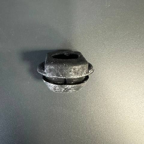 Подушка кріплення радіатора верхня TC1235848 TCparts