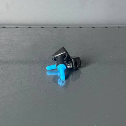 Форсунка омивача лобового скла TC5116079AA TCparts