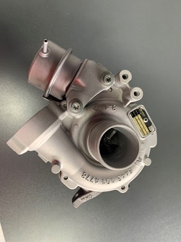 Турбіна 54389700005 BORG-WARNER