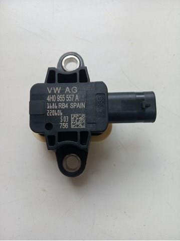Датчик AIRBAG бічний 4H0955557A VAG