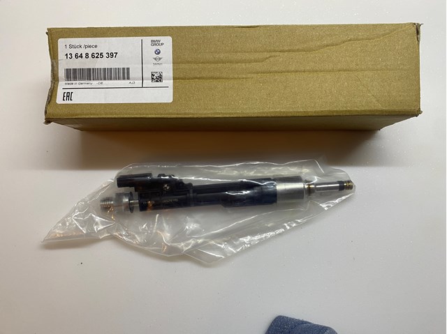 Форсунка дизельна в зборі, розпилювач + тримач 0261500260 BOSCH