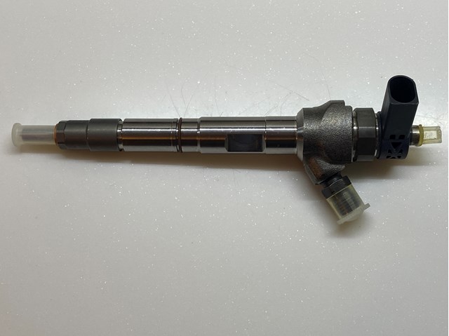 Форсунки електромагнітні 0445110556 BOSCH