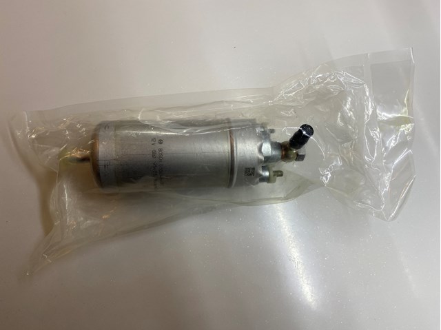 Топливный насос магистральный 0580464087 BOSCH