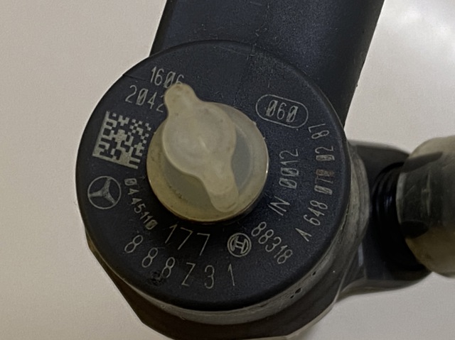 Форсунка дизельна в зборі, розпилювач + тримач 0986435111 BOSCH
