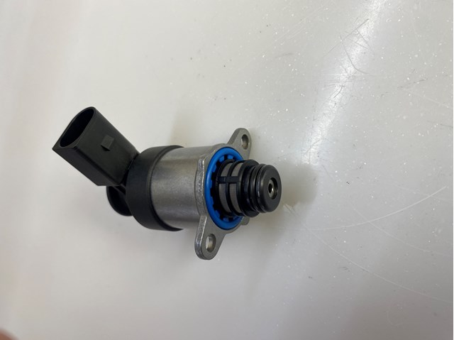 Редукційний клапан ПНВТ 1462C00987 BOSCH