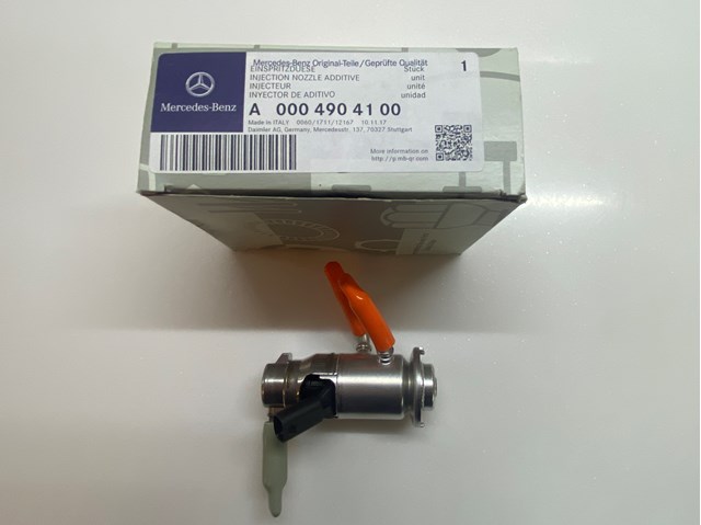 Форсунка вприскування AD BLUE A0004904100 MERCEDES