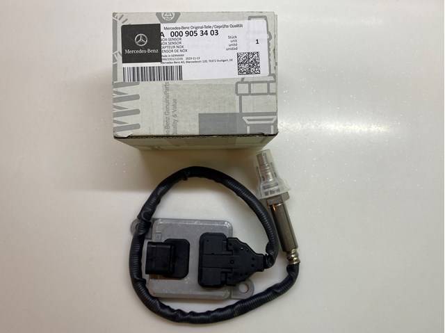 Датчик оксидів азоту NOX A0009053403 MERCEDES